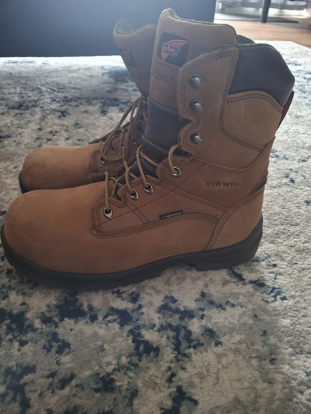 Red Wing Shoes tan brown leather King Toe tongue patch boots
